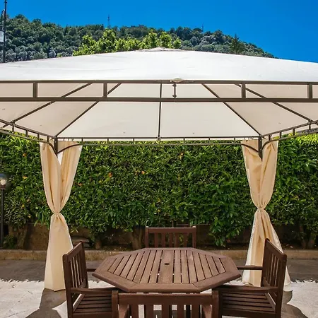 Emily's Sorrente